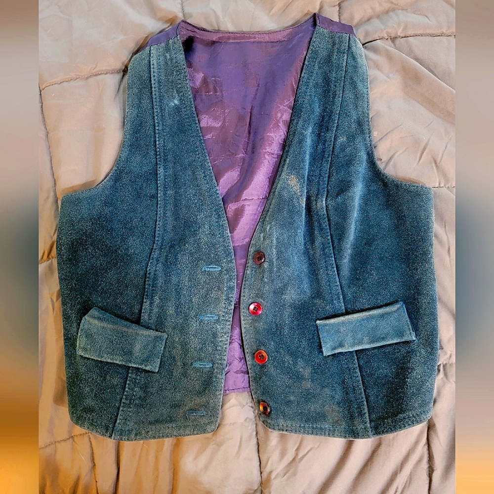 Winlit blue suede vest